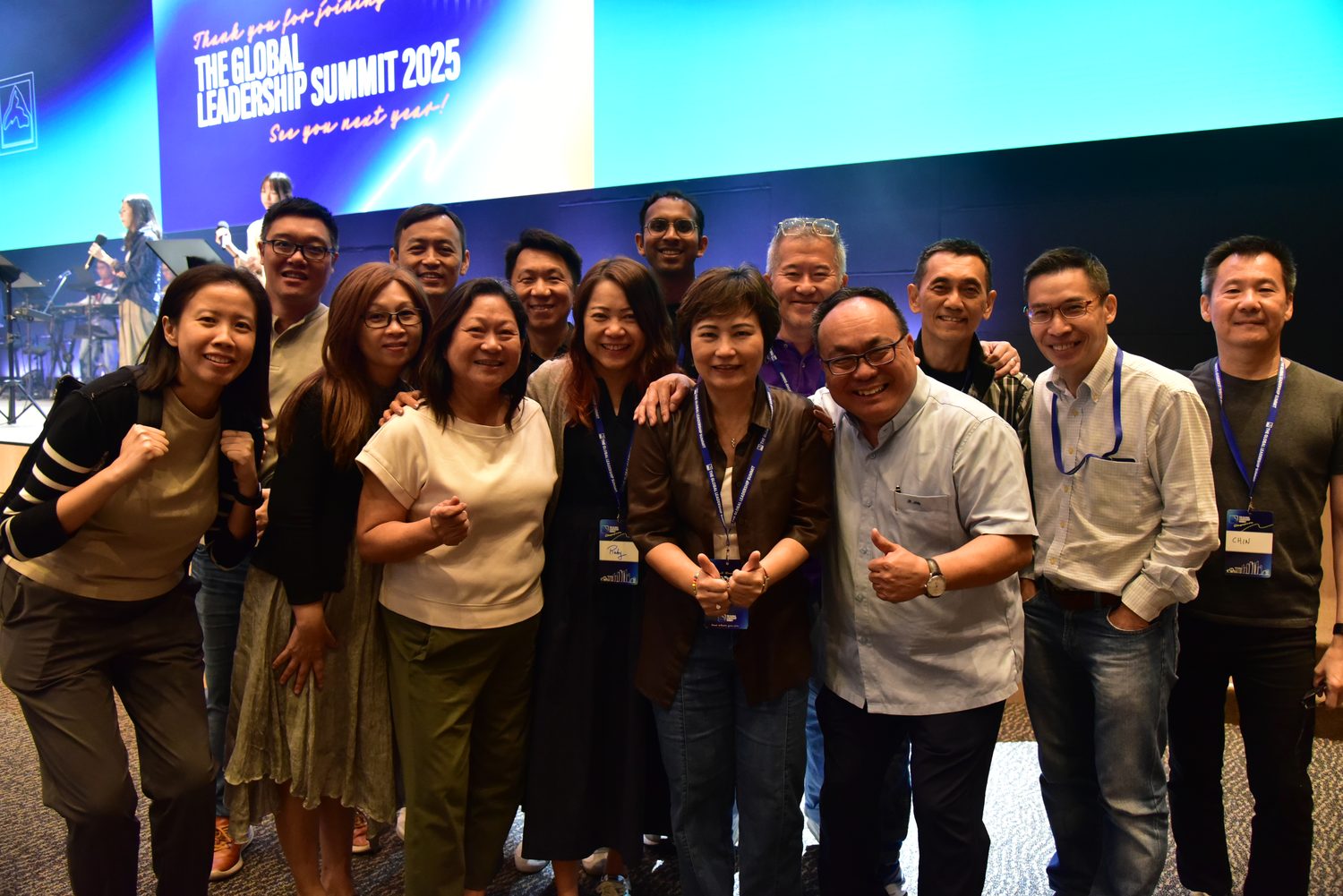 The Global Leadership Network Singapore community at the Summit